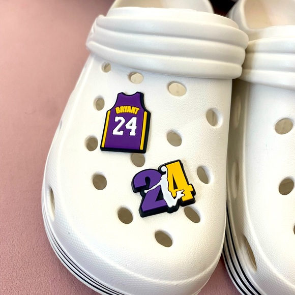 Kobe Bryant Los Angeles Lakers Basketball Charms For Crocs New - Picture 2 of 3